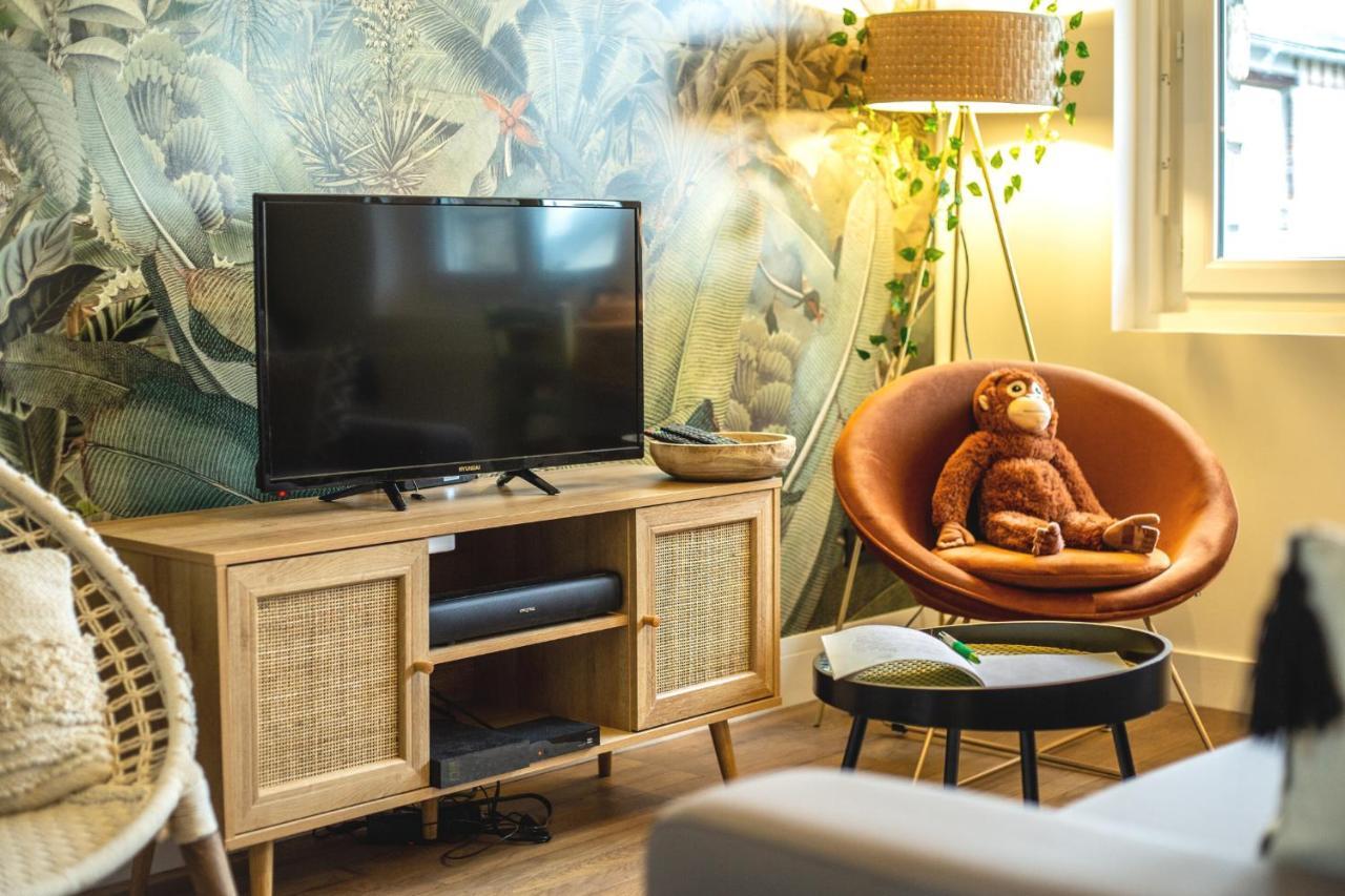 Suite Jungle - Jardin, Netflix Et Parking - Le Manoir Aux Pommes Orbec Exteriér fotografie