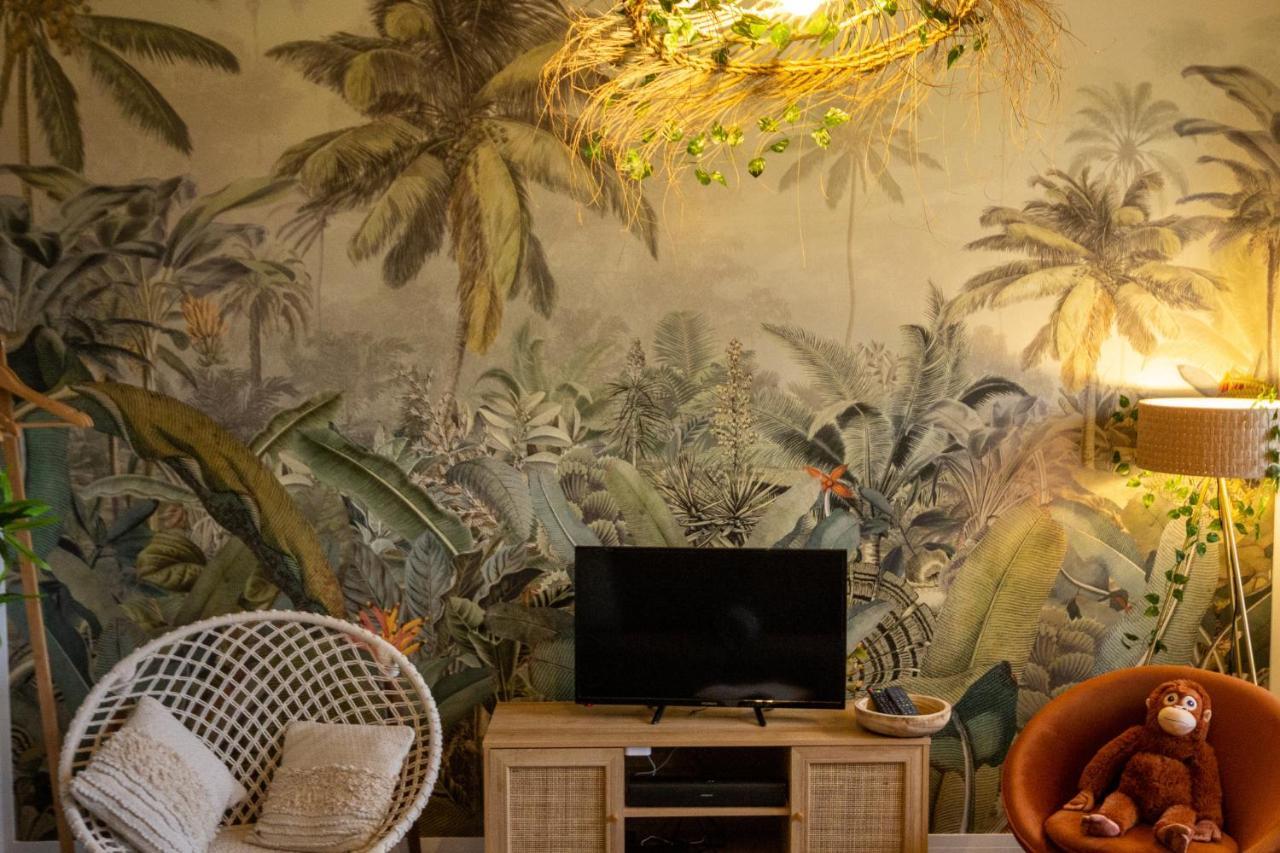 Suite Jungle - Jardin, Netflix Et Parking - Le Manoir Aux Pommes Orbec Exteriér fotografie